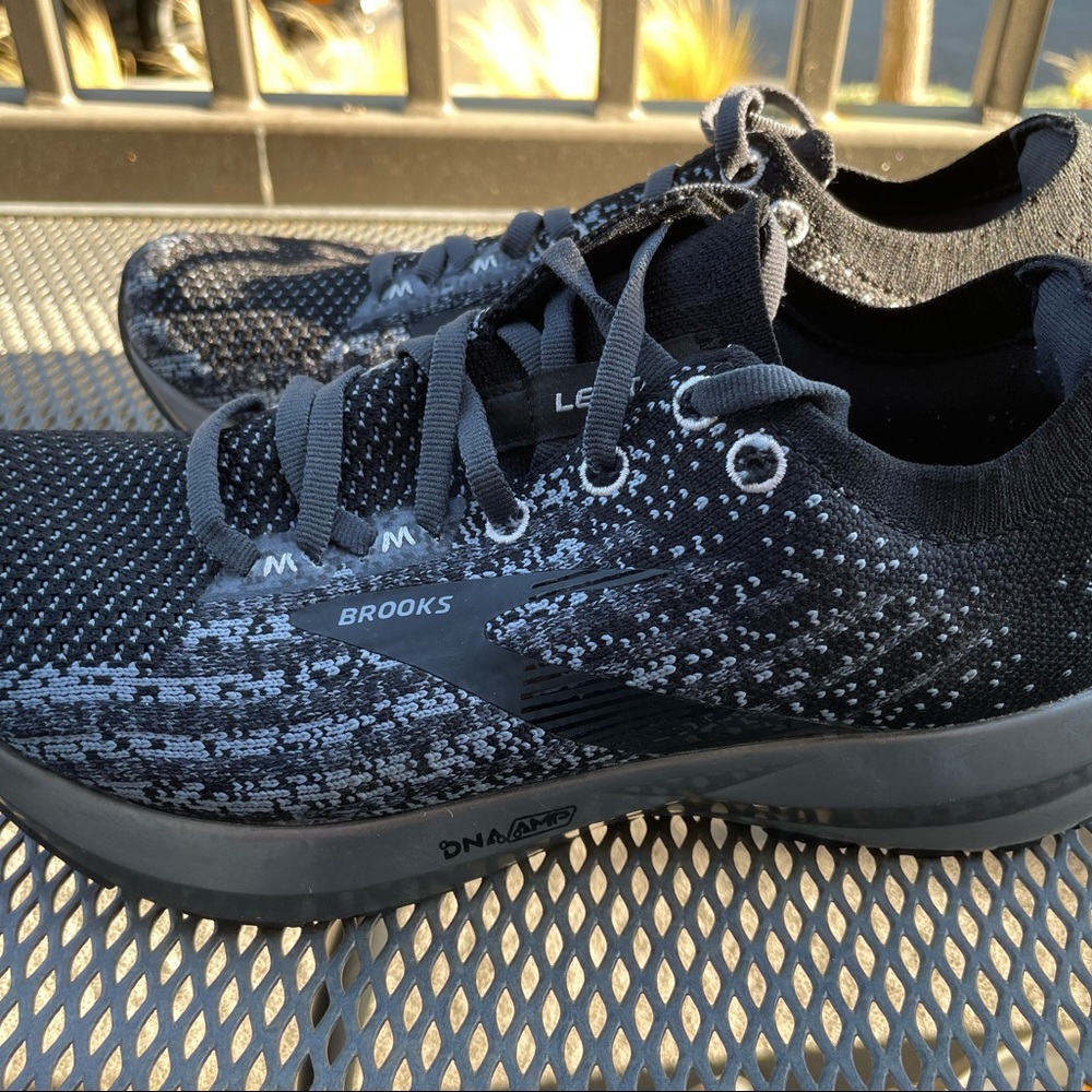 Brooks levitation 3 womens size 6.5